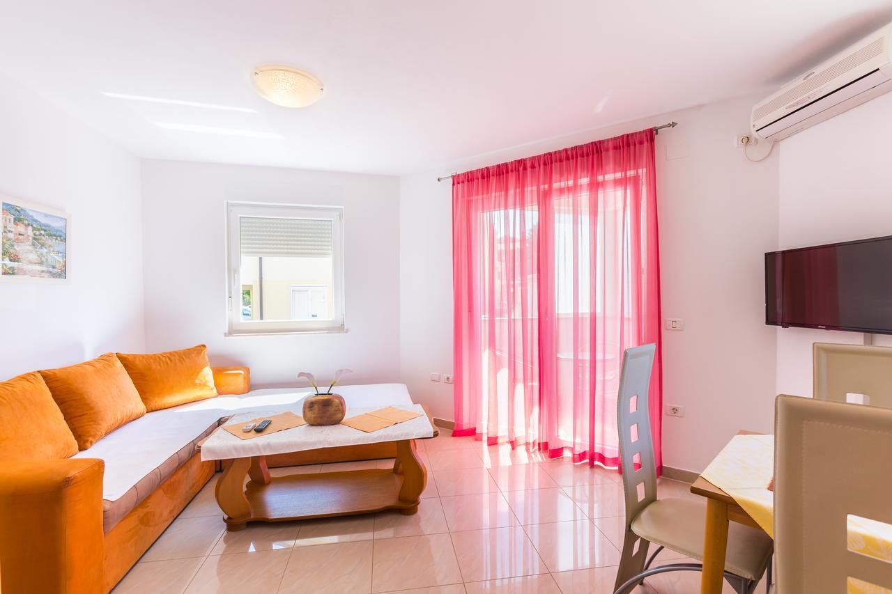 Apartments Tomo メドゥリン エクステリア 写真