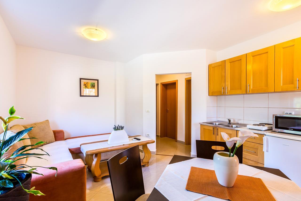Apartments Tomo メドゥリン エクステリア 写真